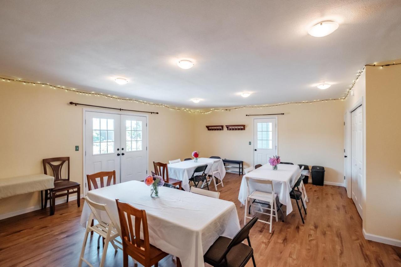 Mamere'S Guest House Monmouth Esterno foto